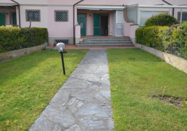 Villetta a schiera in vendita a Pietrasanta