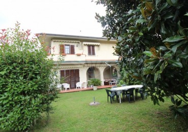 Villa - Villetta in vendita a Pietrasanta
