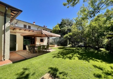 Villa - Villetta in affitto a Pietrasanta