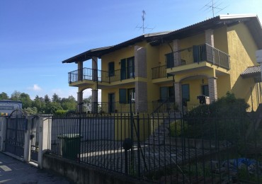 Casa Indipendente in vendita a Crescentino