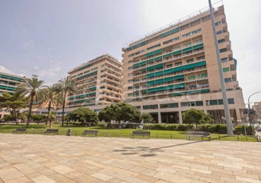 Immobile Commerciale - Locale in affitto a Genova