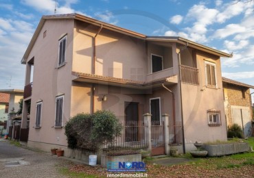 Villa - Villetta in vendita a Cura Carpignano