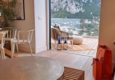 Appartamento in vendita a Capri