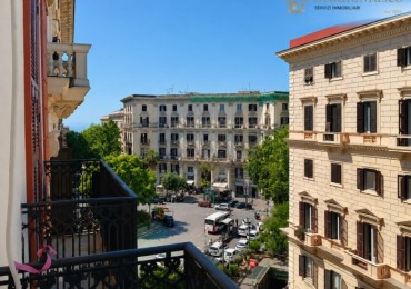 Appartamento in vendita a Napoli