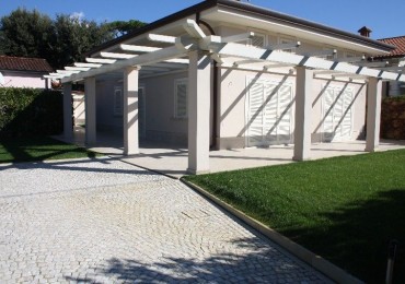 Villa - Villetta in vendita a Pietrasanta