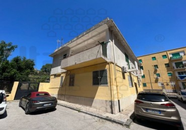 Villa - Villetta in vendita a Messina
