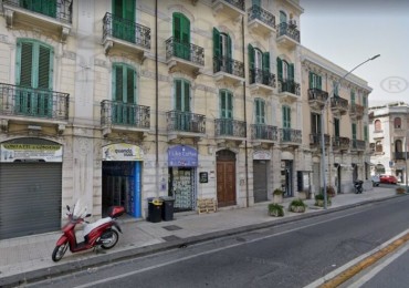 Negozio in affitto a Messina