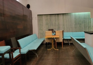 Immobile Commerciale - Locale in affitto a Genova