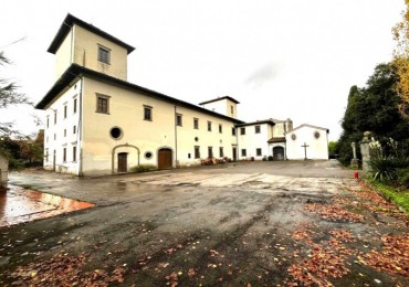 Villa - Villetta in vendita a Campi Bisenzio