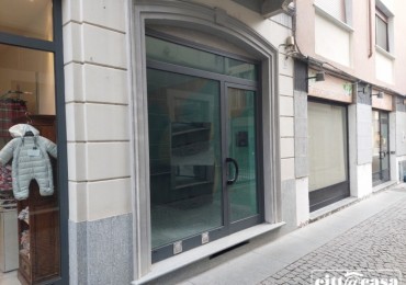 Immobile Commerciale - Locale in affitto a Chivasso