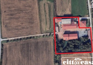 Capannone in vendita a Caluso