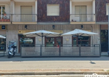Attività - Licenza in vendita a Chivasso