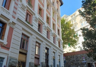 Appartamento in vendita a Trieste