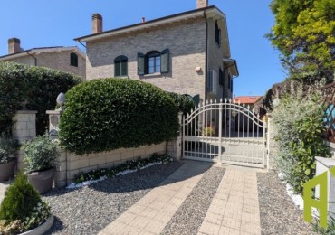 Terratetto - Terracielo in vendita a Rosignano Marittimo