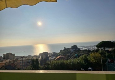 Appartamento in vendita a Varazze