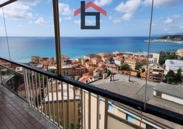 Appartamento in affitto a Varazze