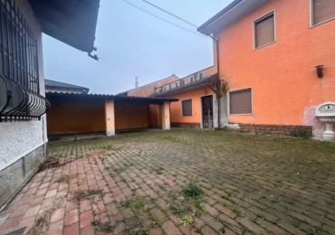 Casa Indipendente in vendita a Livraga