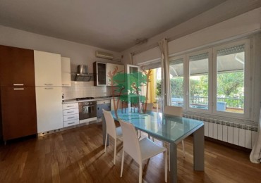 Villa - Villetta in vendita a Camaiore