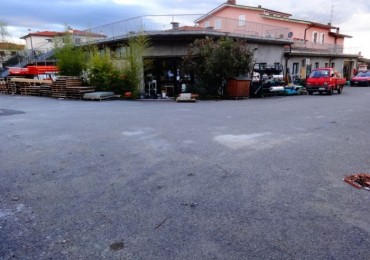 Immobile Commerciale - Locale in vendita a Pitigliano