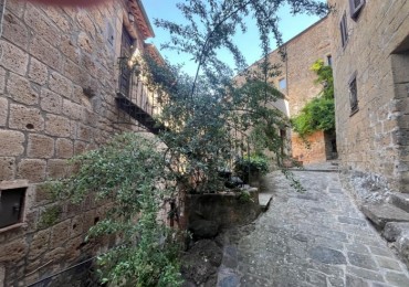 Appartamento in vendita a Sorano