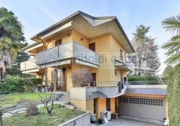 Villa - Villetta in vendita a Mariano Comense