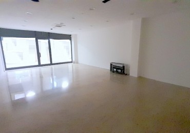 Immobile Commerciale - Locale in vendita a Pieve di Soligo