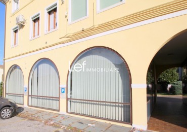 Immobile Commerciale - Locale in affitto a Villorba