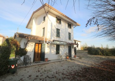 Casa Indipendente in vendita a Sernaglia della Battaglia