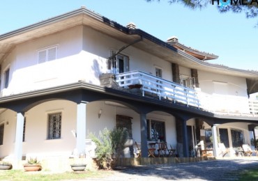 Villa - Villetta in vendita a Roè Volciano