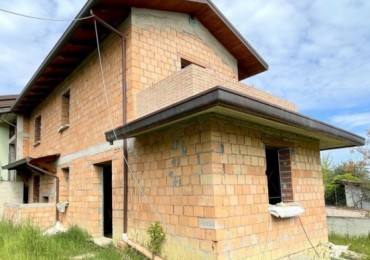 Casa affiancata in vendita a Forlì