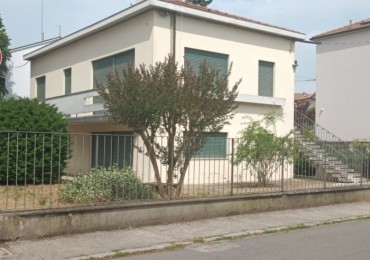 Casa Indipendente in vendita a Ravenna