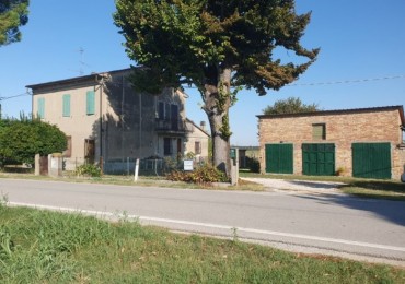 Casa Bi-Trifamiliare in vendita a Ravenna