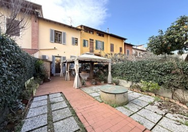 Casa Semi Indipendente in vendita a Scandicci